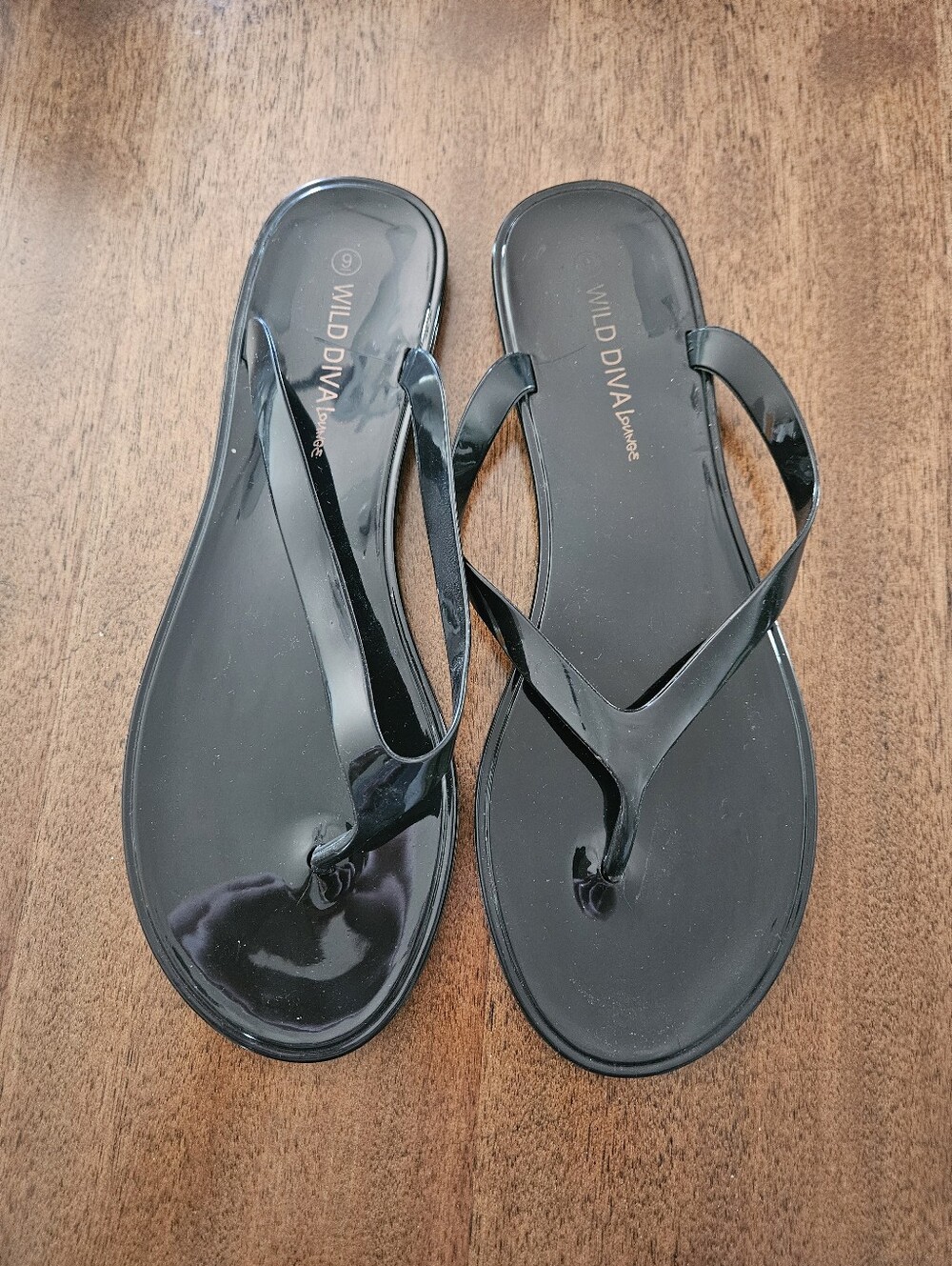 Wild Diva Lounge Jelly Flip Flip Sandals
